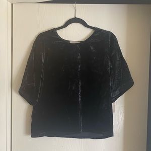 Chelsea 28, Faux Velvet Flare half sleeve top, Medium